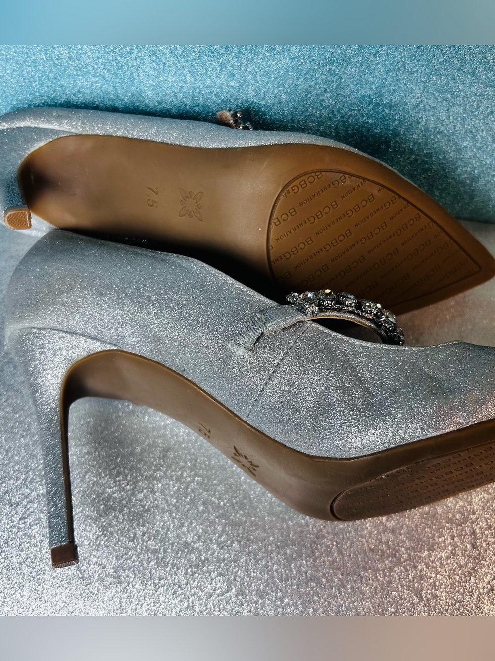 BCBGeneration Blingy Silver Rhinestone Pointed Toe High Heel Shoes Size 7.5 - Picture 7 of 13